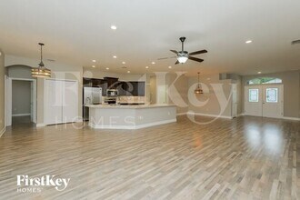 5952 Valentino Way in Lakeland, FL - Building Photo - Building Photo