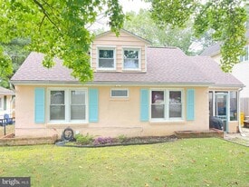 43 Silopanna Rd in Annapolis, MD - Building Photo