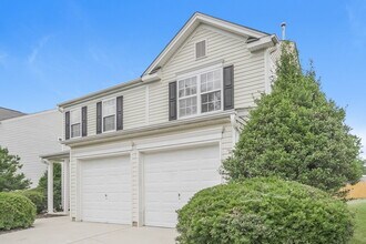 10315 Wakerobin Ln in Charlotte, NC - Building Photo - Building Photo