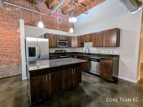 204 Walnut St in Kansas City, MO - Building Photo - Building Photo