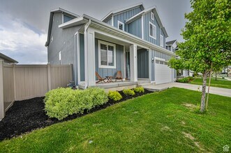 15162 S Cantle Dr in Bluffdale, UT - Building Photo - Building Photo