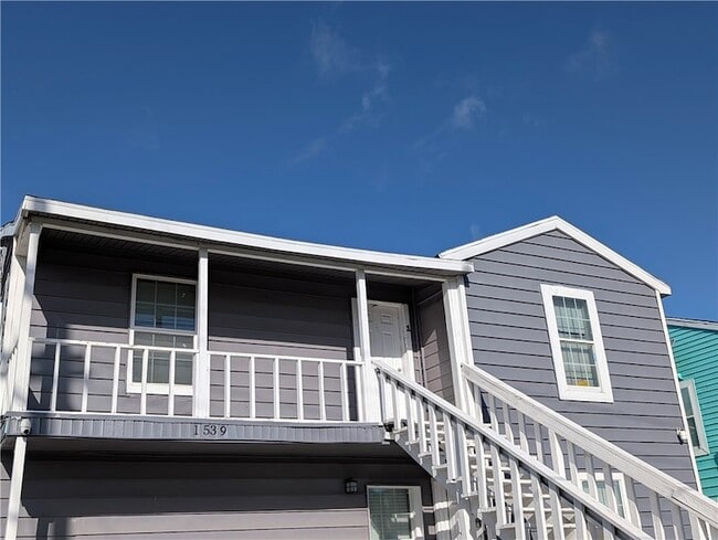 1539 10th St, Unit 1