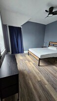 964 Atwells Ave, Unit 3 in Providence, RI - Building Photo