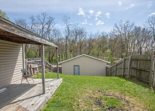 537 23rd St in Bettendorf, IA - Building Photo - Building Photo