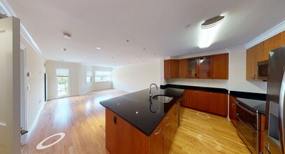 115 Marion St, Unit 414 in Brookline, MA - Building Photo - Building Photo