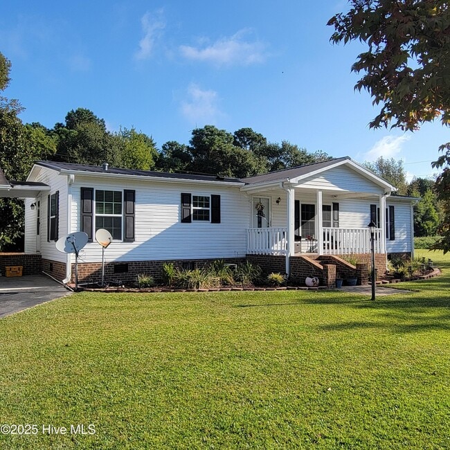 property at 272 Josephus Rd
