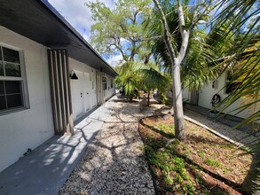 804-808 Middle St in Fort Lauderdale, FL - Building Photo - Building Photo