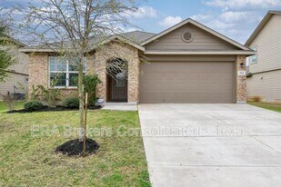 121 Little Wichita in Cibolo, TX - Building Photo