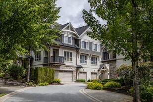 Whitetail Lane in Coquitlam, BC - Building Photo