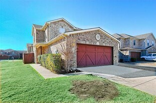 5984 Stone Mountain Rd in The Colony, TX - Building Photo
