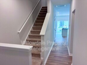 187 Central Townes Wy in Raleigh, NC - Building Photo - Building Photo