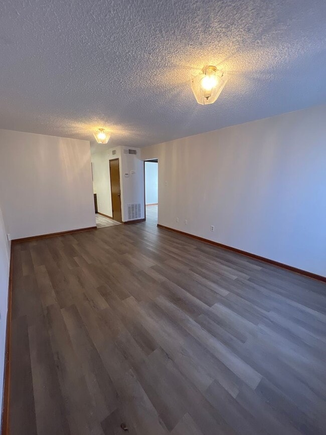 3801 Kirkman St in Lake Charles, LA - Building Photo - Building Photo