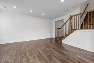 63 Autumn Way in Montvale, NJ - Building Photo - Building Photo