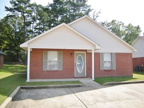 Oxford Town South in Oxford, MS - Building Photo - Other