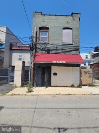 1726 W Girard Ave in Philadelphia, PA - Building Photo - Building Photo