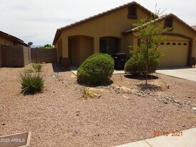 11213 W Chase Dr in Avondale, AZ - Building Photo