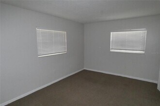 5831 8th Ave N in St. Petersburg, FL - Building Photo - Building Photo