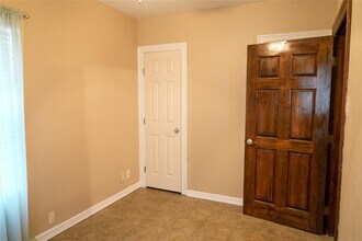 4327 Ursuline St in Galveston, TX - Building Photo - Building Photo
