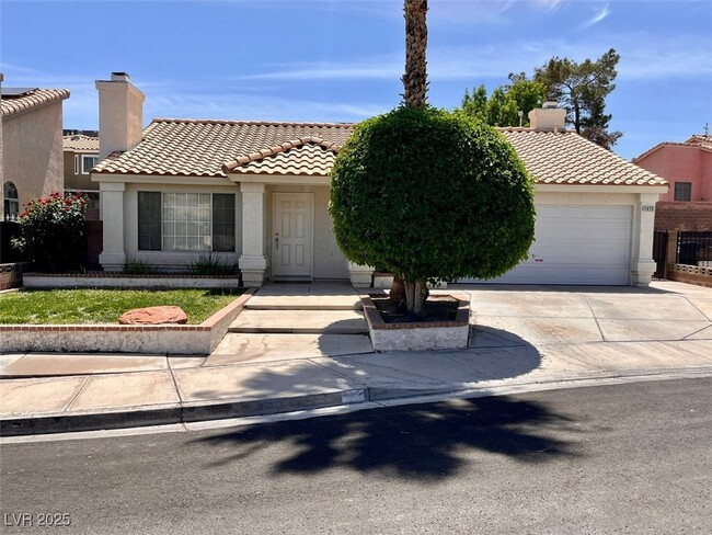 1415 Pathfinder Rd in Henderson, NV - Foto de edificio - Building Photo