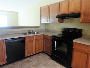 3462 Makady Ct in Canal Winchester, OH - Foto de edificio - Building Photo