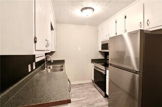 1007 New Lacy St in Monroe, GA - Building Photo - Building Photo