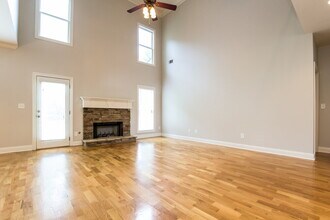 494 Strawberry Walk in Loganville, GA - Building Photo - Building Photo