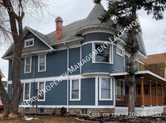 property at 635 Jackson St