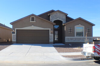 6757 Ixtapa Pl in El Paso, TX - Foto de edificio - Building Photo