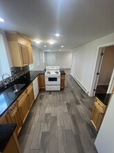21 Dale St, Unit L1 in Providence, RI - Building Photo - Building Photo