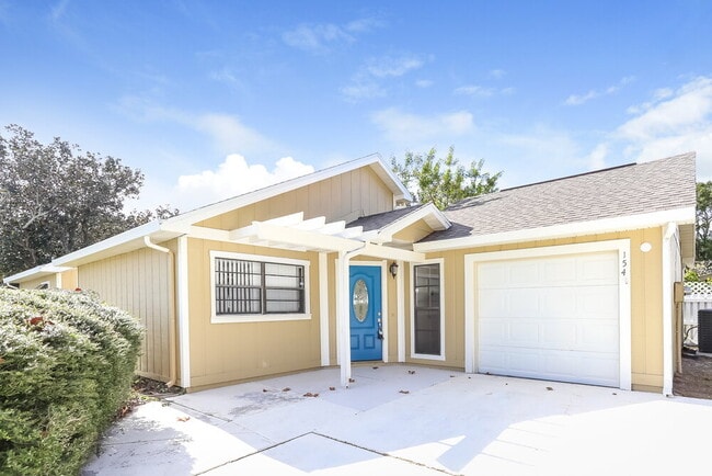 property at 154 Chelsea Ct
