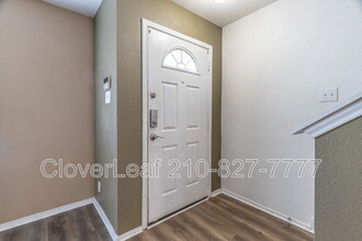 23 Caswell Cir in San Antonio, TX - Building Photo - Building Photo