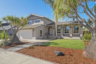 6114 Haas St in La Mesa, CA - Building Photo