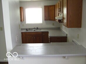 986 N Boehning St in Indianapolis, IN - Building Photo - Building Photo