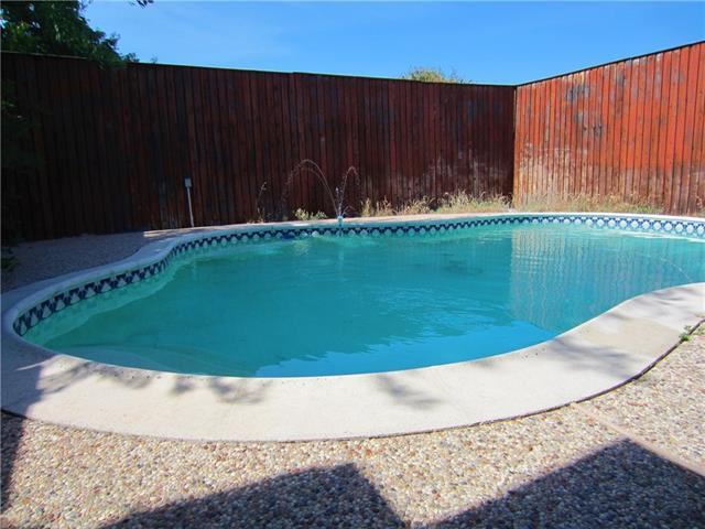5604 Usher St in The Colony, TX - Building Photo