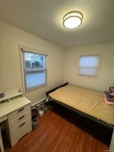 17 Cove Ln in Levittown, NY - Building Photo - Building Photo