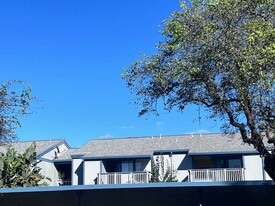 1925 46th Ave in Capitola, CA - Building Photo