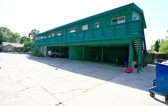 1145 Davis St in Redwood City, CA - Building Photo - Building Photo