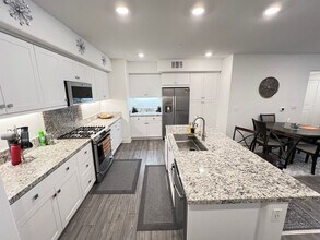 1891 Union St in Anaheim, CA - Building Photo - Building Photo