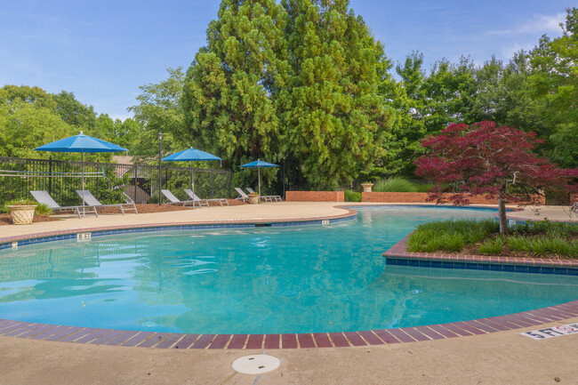 Park Creek Apartments in Gainesville, GA - Foto de edificio - Building Photo