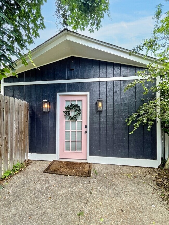 property at 416 N Petway St