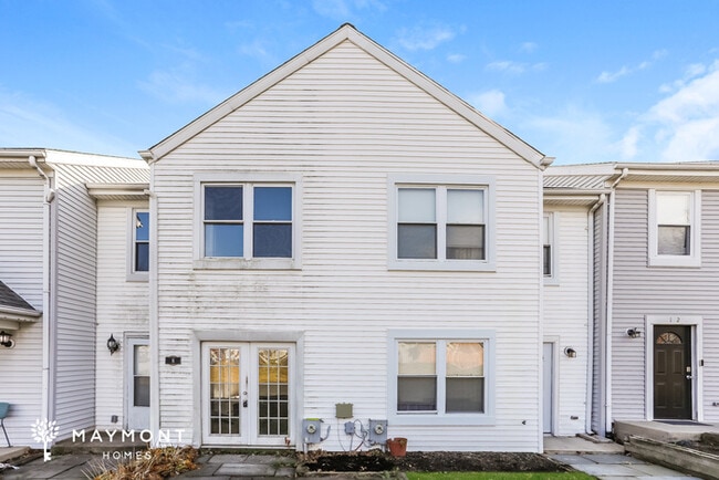 property at 8 Ute Ct