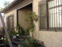 214 E Vernon Ave in Los Angeles, CA - Building Photo - Building Photo