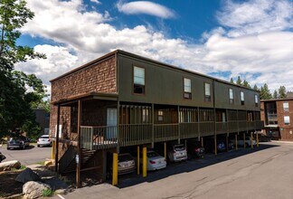 Affordable Living at Aspen Grove Apartments in Stateline, NV - Foto de edificio - Interior Photo