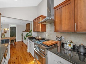 27 Allston St, Unit 1 in Boston, MA - Building Photo