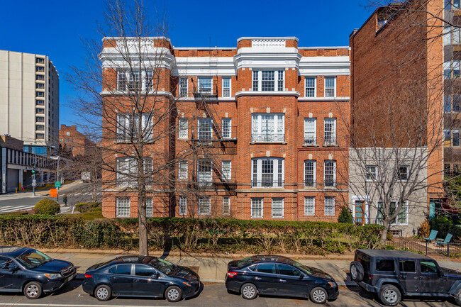 1901 19th St NW in Washington, DC - Building Photo - Building Photo