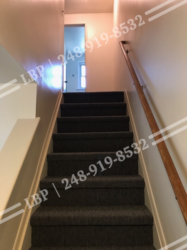 5925 Inkster Rd in Garden City, MI - Building Photo - Building Photo