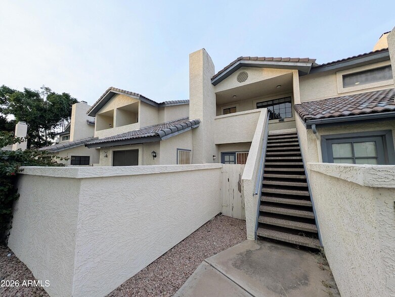 1222 W Baseline Rd in Tempe, AZ - Building Photo