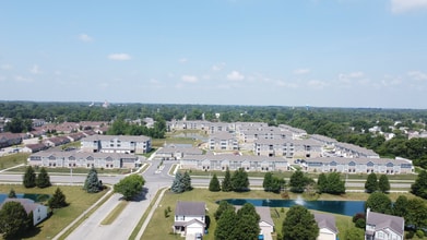 Preserve on Blue Road Apartments in Greenfield, IN - Foto de edificio - Building Photo