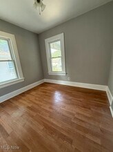 359 Booth Ave in Akron, OH - Building Photo - Building Photo