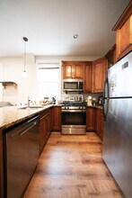 717 Parker St, Unit 1 in Boston, MA - Building Photo - Building Photo